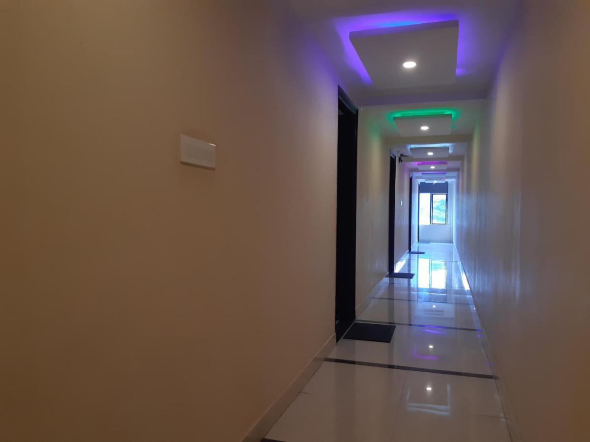 Hotel CNR Residency Madanapalle Exterior foto