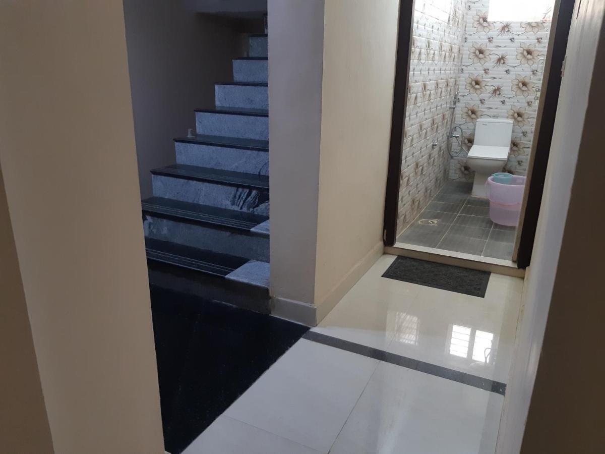Hotel CNR Residency Madanapalle Exterior foto