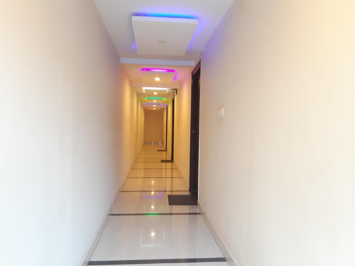 Hotel CNR Residency Madanapalle Exterior foto